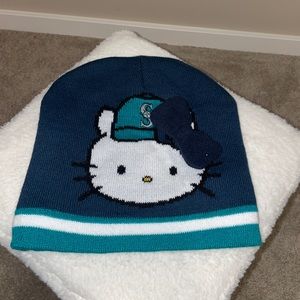Seattle Mariners x Hello Kitty Reversible Beanie